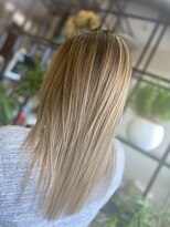 ミニィバイミラーズ(Miniy by Miroirs)&nbsp;ブロンドバレイヤージュ