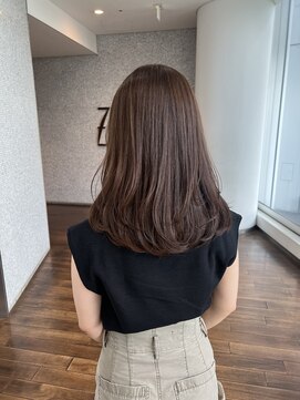 ザック ヴィ(ZACC  vie) ワンカールパーマ / レイヤーカット