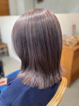 コエ 元町 石川町 (Koe.) ダブルカラー/グレージュ/ぷっつりミディ/透明感[元町/石川町]