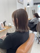 ティエル(TieLu) 切りっぱなしボブ×グレージュ×外国人風