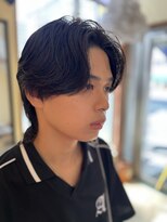 ブルーモスク トウキョウ(TOKYO)&nbsp;センターパート×シャドーパーマ