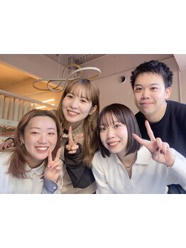 暖かく迎えてくれる個性豊かなスタイリストがいっぱい！あなたの"なりたい"を叶えたスタイルへと導きます◇