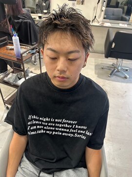 メンズサロン キング 高槻店(Men’s salon K!ng) 波巻きツイストスパイラルパーマ/フェザーパーマ/眉毛/メンズ