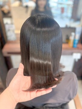 ヘアリゾート粋 ティガ 池袋店(tiga) 艶髪/くびれミディ/シアーブラウン