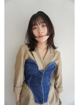 ウィット(wit) フェイスレイヤーカット