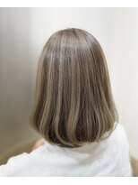 リーラ(Lila) ミルクティーベージュハイライト*白髪ぼかし対応*