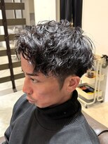 ノイセル(Noisyle)&nbsp;MEN’S HAIR/波巻きツイストスパイラル/リバースセンターパートO