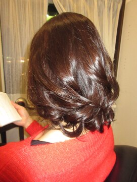 コア フィール ア デイ(COIFFURE A DAY) 《見附・今町》M3Dピコパーマ