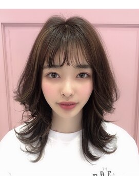 リー 梅田(Lee) Lee梅田★韓国ヘア×外ハネウルフミディ