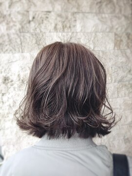 ウノプリール 京橋店(uno pulir) アウトカールワンレングス