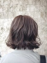 ウノプリール 京橋店(uno pulir) アウトカールワンレングス