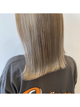 ペイジバイネオリーブ 吉祥寺店(Paige by Neolive) ブロンドベージュ