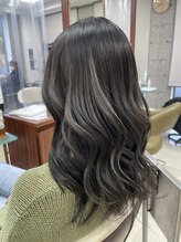 プログレス つくば店(PROGRESS by ヂェムクローバーヘアー) グラデーションカラー/グレイ．シルバー系