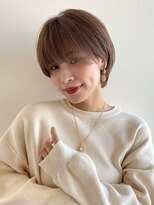 イヴォークトーキョーオーサカ(EVOKE TOKYO osaka)&nbsp;丸み 可愛い 柔らかい 抜け感 ショート 透明感 ベージュブラウン