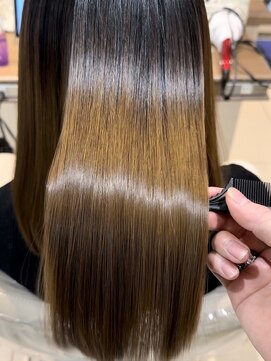 アッシュ 大泉学園店(Ash) "絹髪"髪質改善トリートメント【Ash大泉学園 横山】