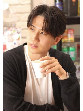 クリーピー センターパート・カルマパーマ【神戸/明石/西明石/バーバー】