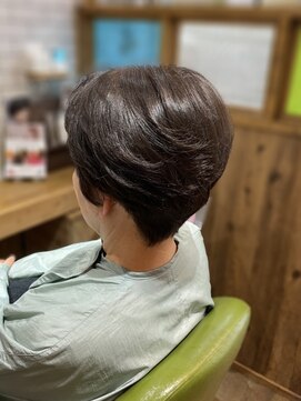 ディープラス(D PLUS) 輝きショート