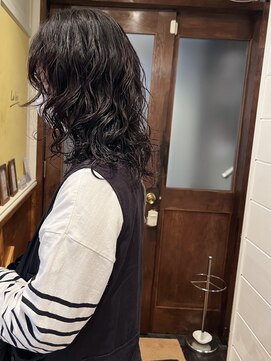 ラレイ ハラジュク(Lalei harajuku) 《ささき》黒髪スパイラルパーマ/前髪パーマ/ニュアンスパーマ