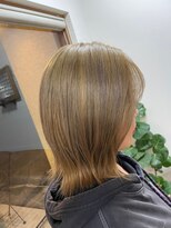 エルフゥ(Elle fou)&nbsp;透明感たっぷりベージュ