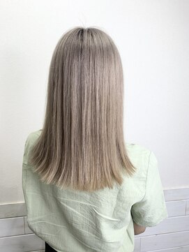 ヘアアンドメイク ルシア 奈良店(hair & make Lucia) ベージュ