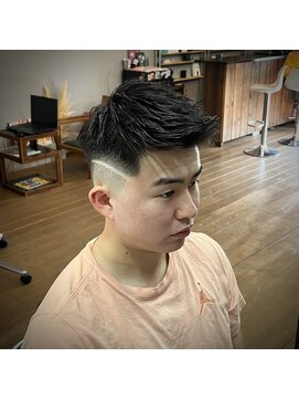 グラウンドタイガー(GROUNDTIGER) フェザーアップフェード