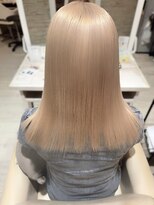 レイア(Leia) ホワイトベージュ