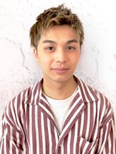 サロンズ フジサン 藤三広店(SALONS) 下井 