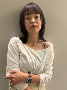 クィーンズガーデンバイケーツーギンザ(QUEEN’S GARDEN by K two GINZA) シャギーレイヤー/ウルフミディアム/ダークブラウン