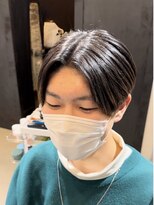 トンネルヘアー(Tunnel hair)&nbsp;センターパート　２ブロ×刈上げ