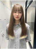 ホワイトブリーチ裾カラー