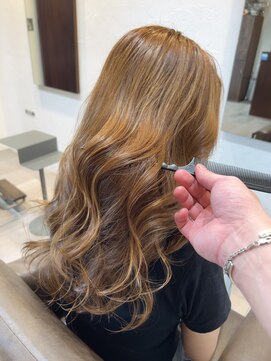 リリー(Lily) 明るめベージュ