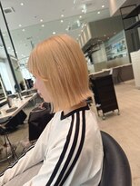 ロンド クラン 岡崎(Lond Clan)&nbsp;ホワイトベージュミニボブ