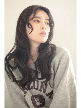 アンド(AND) レイヤーロング パーマ ブルーブラック 代官山 中目黒 渋谷