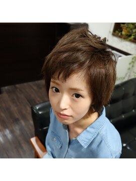 ピース(Peace) ぼさカワショート