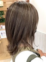 ネオリーブソラ 相模大野店(Neolive sola) 白髪ぼかしハイライト/グレージュカラー