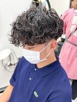 ウェイビーエフティフィフス 横浜西口(WAVEY ft.fifth) 波巻きスパイラルツイストスパイラルパーママッシュメンズヘア
