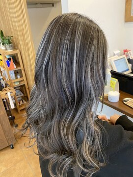 グリッター (Glitter) 20代30代40代50代☆ホワイトハイライト