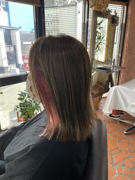 ロッソバイアルター 鎌取(ROSSO by aL-ter) 【ミディアムヘア/デザインカラー/シルキーベージュ】千葉香奈