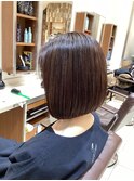 前下がりボブ ブラウンカラー ハイライト