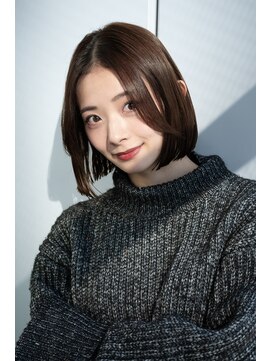 レノラ 本町(LENORA) 20代30代大人かわいいナチュラル暗髪エアーストレートヘア