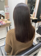 エルプラスヘアー(L+hair) 絹髪再現　美髪ストレートヘア（20代後半・くせ毛改善）