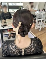 オウン(AUN)&nbsp;タイトシニヨン