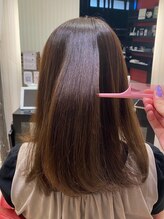 アース 小田原店(HAIR&MAKE EARTH)