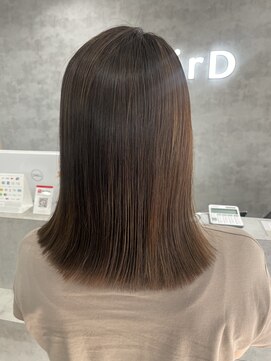 サード(ThairD) 髪質改善縮毛矯正【美革ストレート】でサラツヤに♪