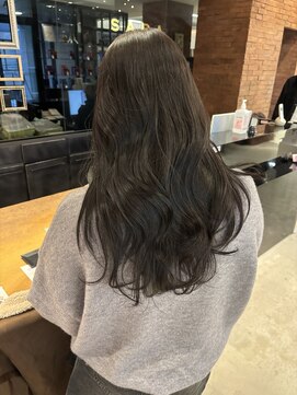 サラ 天神大名店(SARA) 【グレージュ】ベージュ／ワンカラー