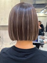 リゲル(rigel)&nbsp;ハイライトカラーミルクティーベージュレイヤーカット