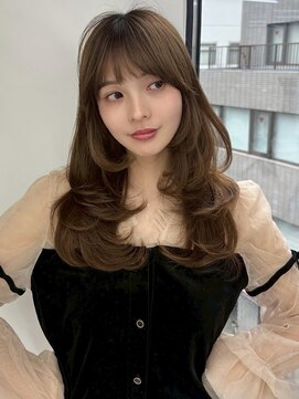 ユーフォリア 新宿通り(Euphoria) 韓国風ミディフェイスレイヤーシルキーベージュ