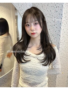 リッカ(LICCA) 〔LICCA AMANE〕盛れるスタイル、ぱっつんレイヤー