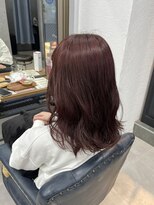 クラン 岡本(Chlan)&nbsp;鎖骨ミディ×ピンクブラウンカラー