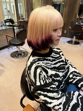 インク サカエ(inq sakae) ミディアム/デザインカット/エンドカラー/顔まわりカット